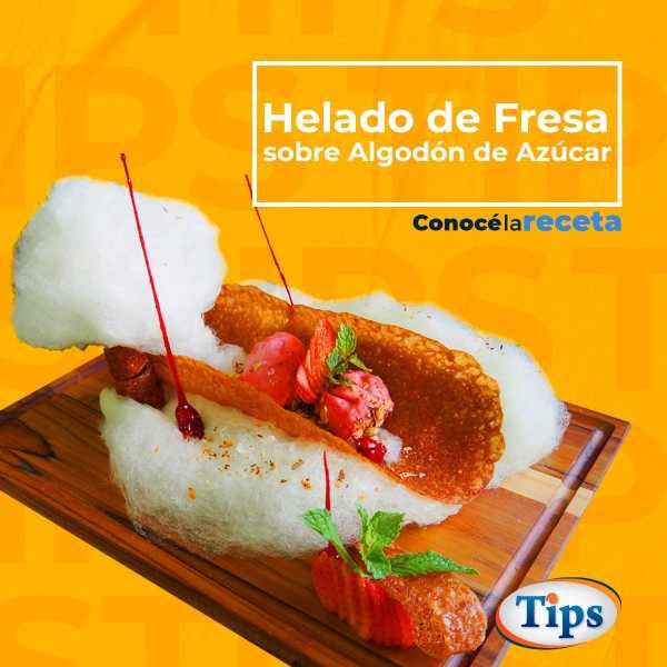 Helado de Fresa sobre Algodón de Azúcar