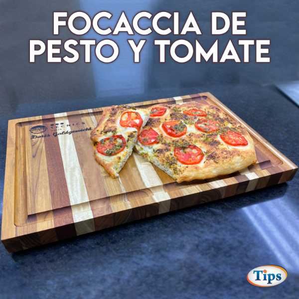 Focaccia Pesto y Tomate