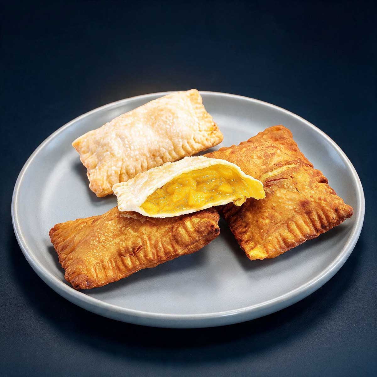 Empanadas de Piña y Miel de Mango